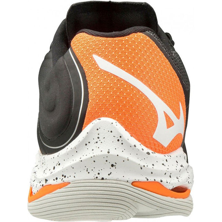 Mizuno Wave Lightning Z6 Noir Orange