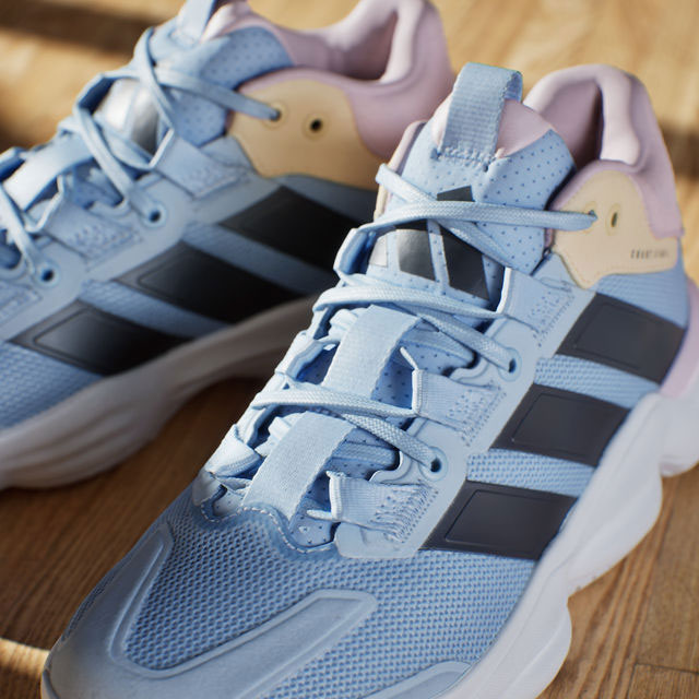 adidas courtstabil bleu noir rose blanc