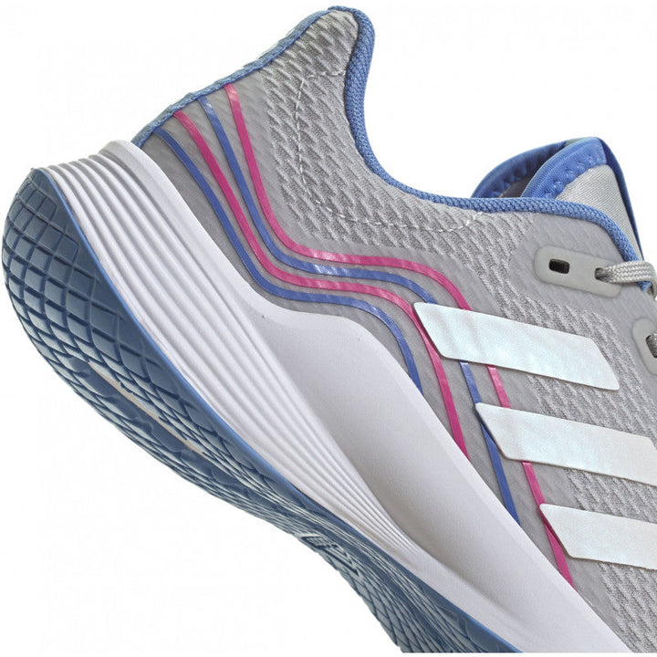 adidas novaflight femme gris blanc bleu rose