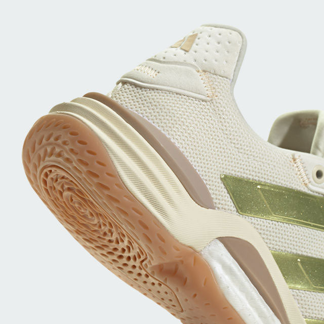 adidas stabil 16 champagne